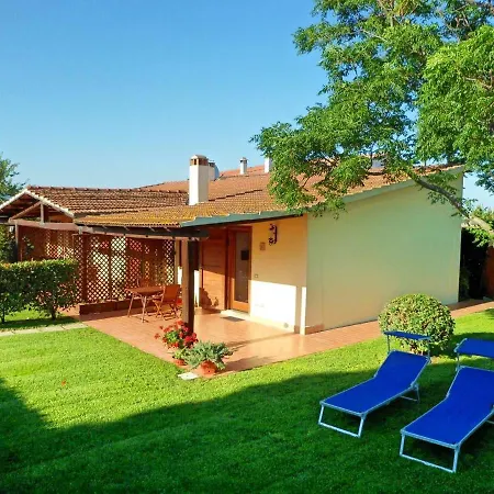 With Terrace In 28 M² + Parking Included *